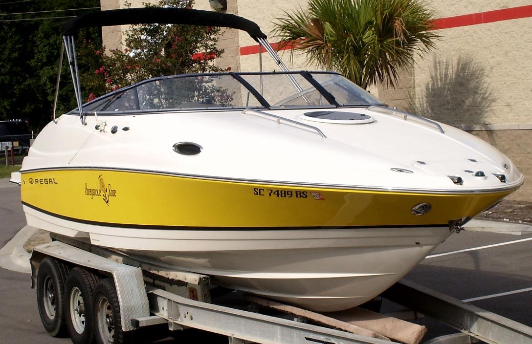 2005 Regal Sport Boat 2450 Cuddy