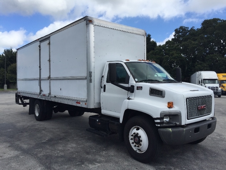 2007 Gmc C7500  Box Truck - Straight Truck