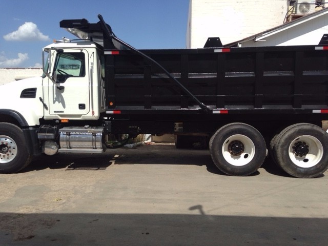 2007 Mack Cv713  Dump Truck