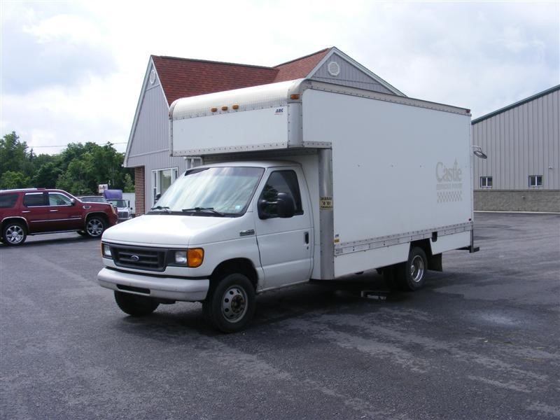 2006 Ford E350  Cargo Van