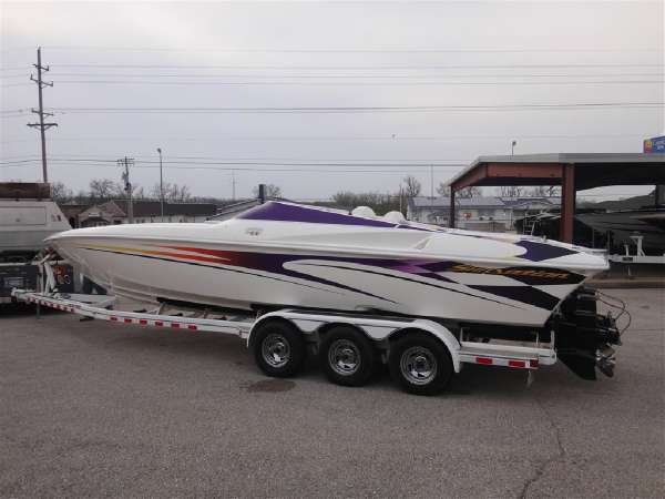 2004 Sunsation 32 Dominator