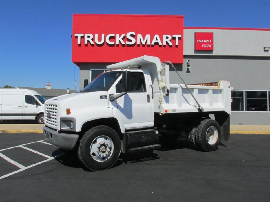 2005 Chevrolet C7500  Dump Truck