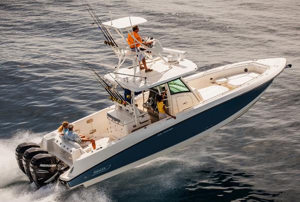 2016 Boston Whaler 350 Outrage