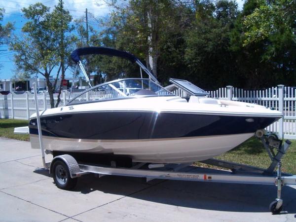 2017 Regal 1900 ES Bowrider