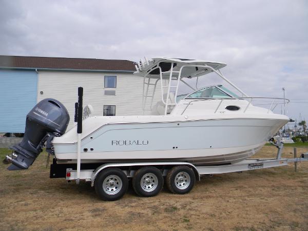 2016 Robalo R265 Walkaround