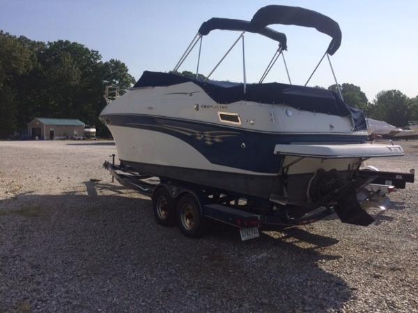 2002 Crownline 262 CR