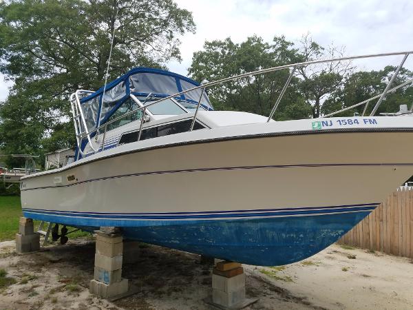 1989 Wellcraft 2800 COASTAL