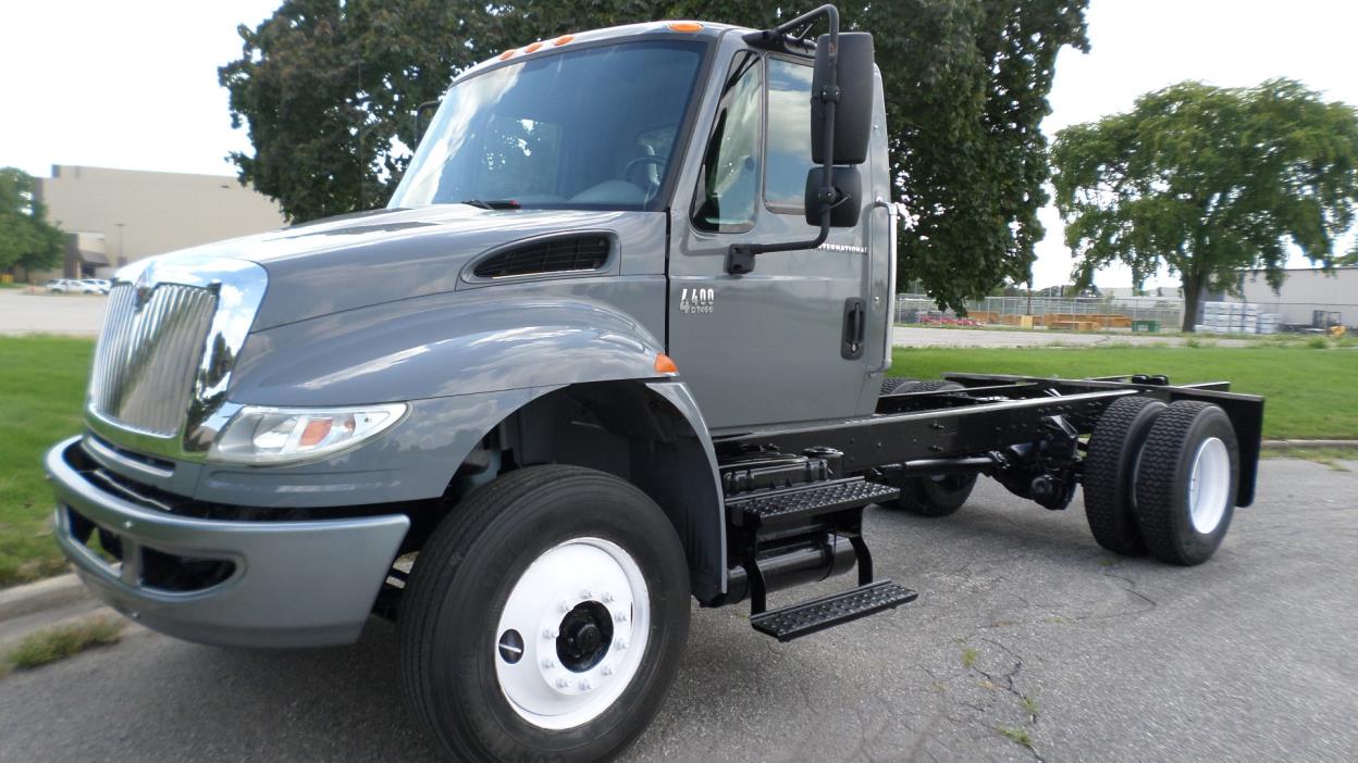 2007 International 4400  Cab Chassis