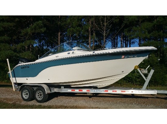 2010 Sea Fox 216DC