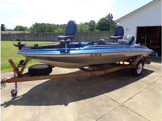 1978 Glastron Open Bass Boat