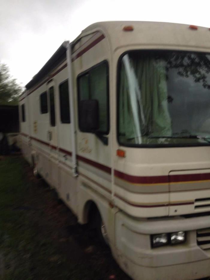 1998 Fleetwood BOUNDER 34