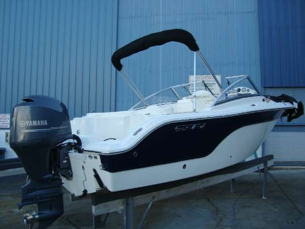 2013 Sea Fox 216 DC