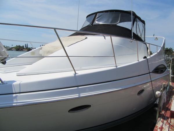 1997 Carver 350 Mariner