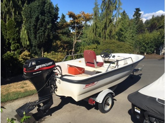 2000 BOSTON WHALER 130 sport