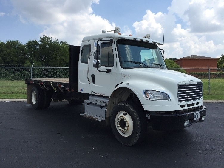 2012 Freightliner Business Class M2 106  Flatbed Truck