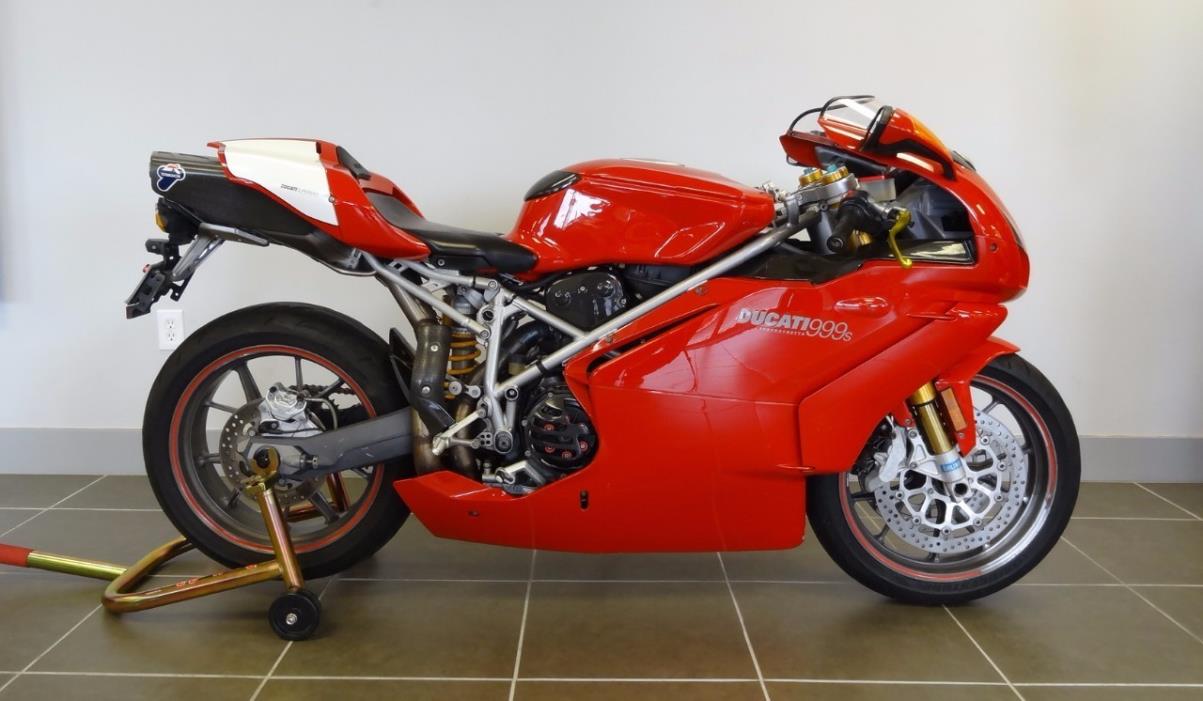 2004 Ducati 999 Superbike