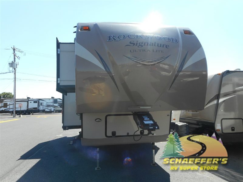 2016 Forest River Rv Rockwood Signature Ultra Lite 8289WS