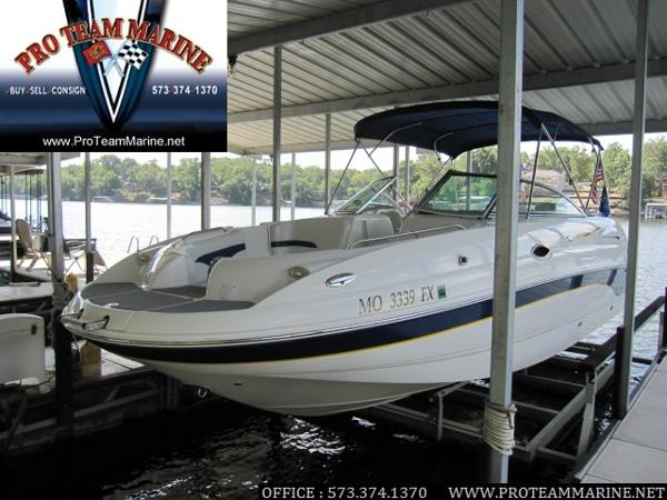 2002 Chaparral 243 Sunesta