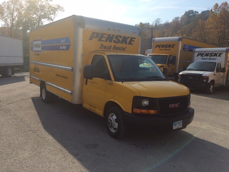 2011 Gmc Savana Cutaway  Box Truck - Straight Truck