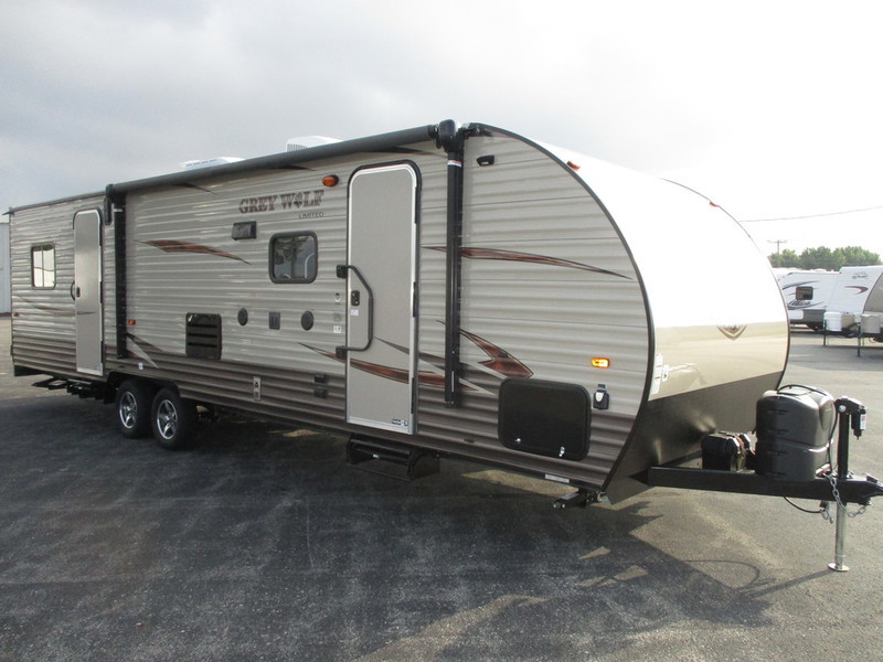 2016 Forest River Cherokee Grey Wolf 27RR