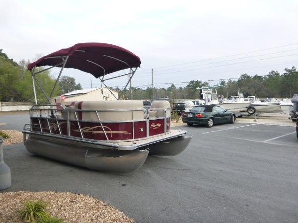 Bentley Pontoons 140 Cruise Boats for sale