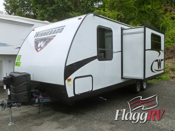 2016 Winnebago Industries Towables Minnie 2201 DS