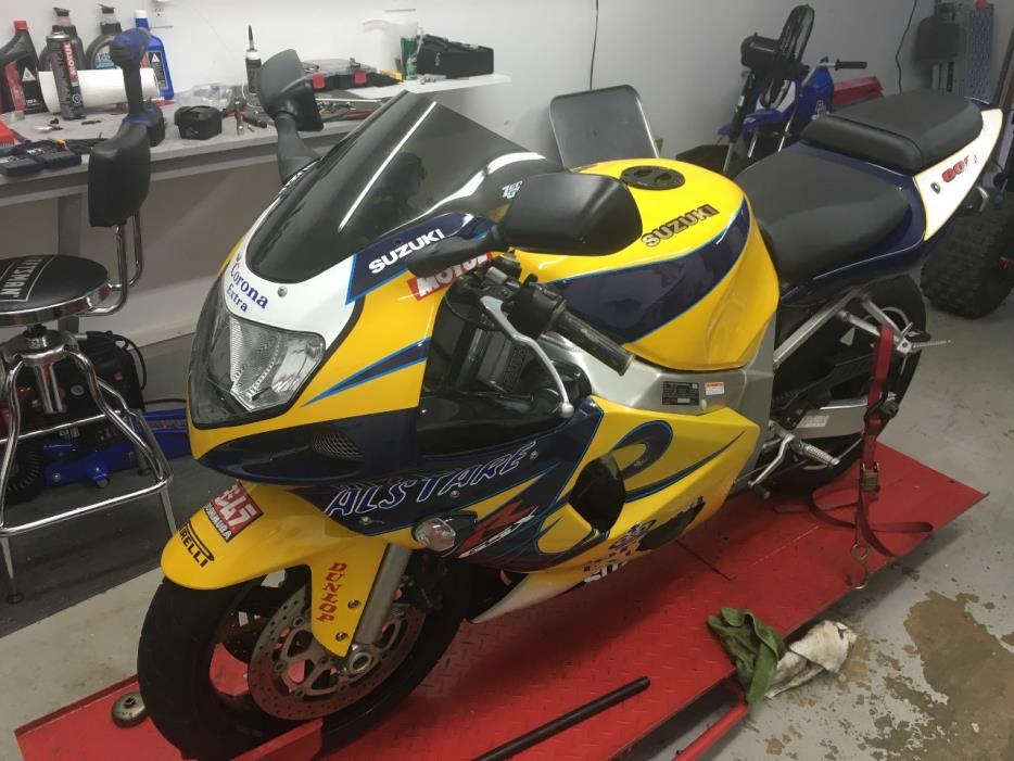 2004 Suzuki GSX-R 1000