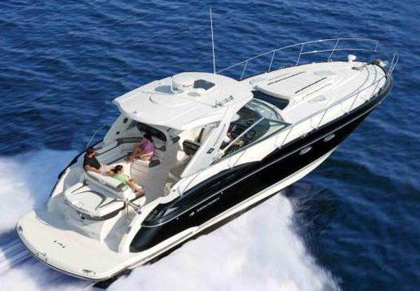 2015 Monterey 415 Sport Yacht
