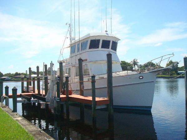 1986 Grand Banks 49 Motoryacht