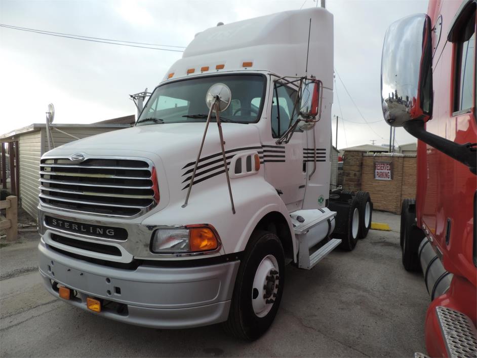 2007 Sterling At9500  Conventional - Day Cab