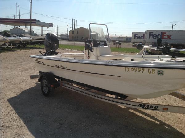 2013 Mako Pro Skiff 17