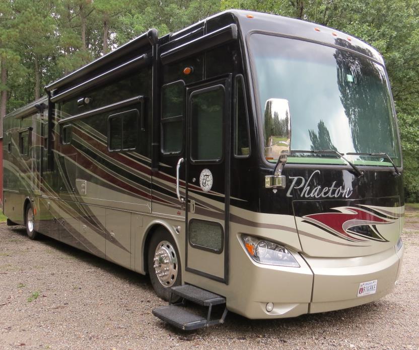 2013 Tiffin Motorhomes PHAETON 40QBH