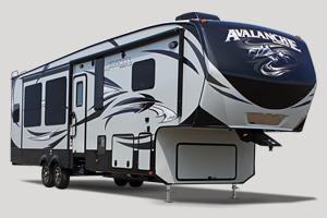 2017 Keystone Avalanche 320RS