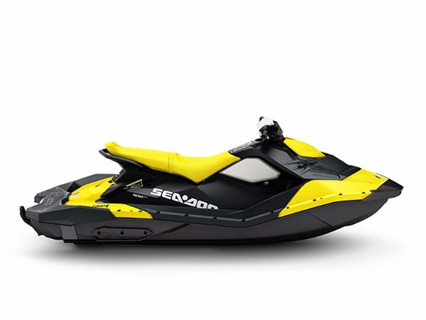 2016 Sea-Doo Spark 3-Up Rotax 900 HO ACE iBR & Convenience Pkg Plus