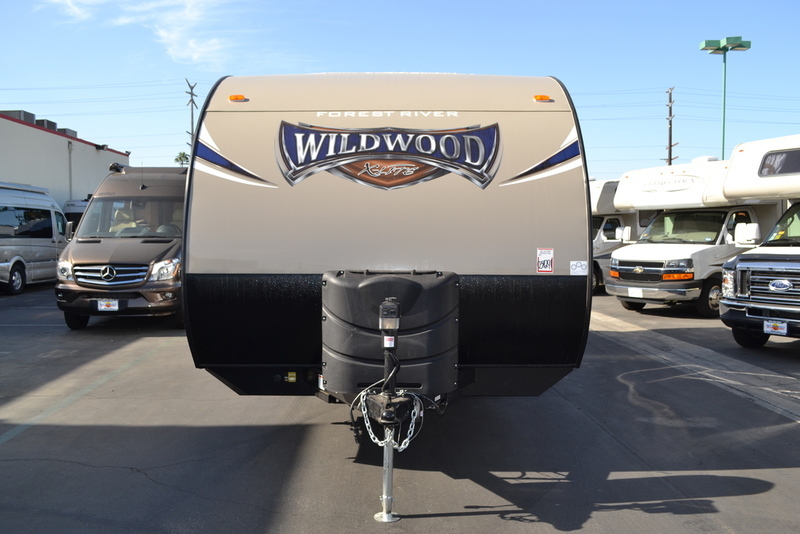 2017 Forest River WILDWOOD X-LITE T210RBX