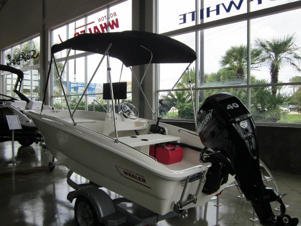 2016 Boston Whaler 130 Super Sport