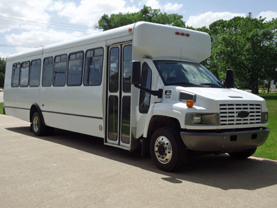 2005 Chevrolet C5500  Bus