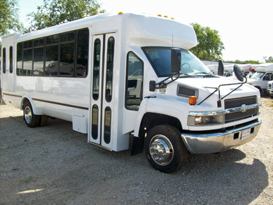 2003 Chevrolet C5500  Bus