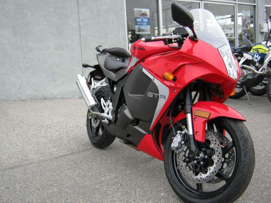 2005 Hyosung SF50R