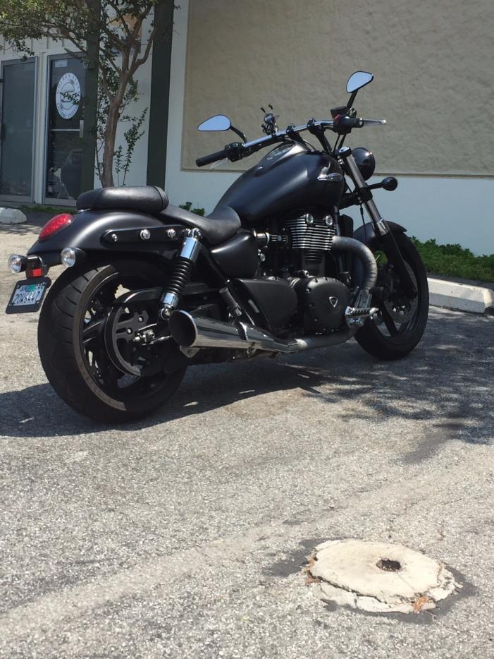 2015 Triumph Thunderbird Storm ABS