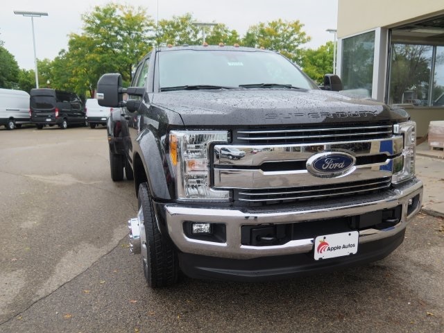 2017 Ford F-450sd  Pickup Truck
