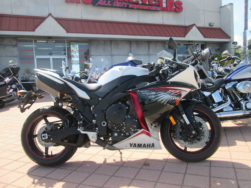2014 Yamaha V Star 950 - Tourer