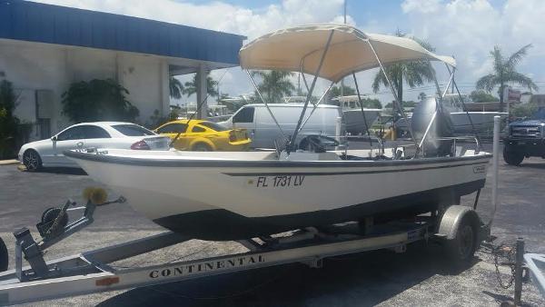 2002 Boston Whaler 17 Standard