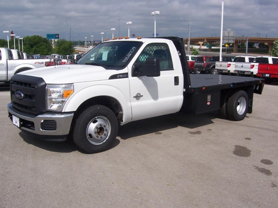 2016 Ford F-Series  Flatbed Truck