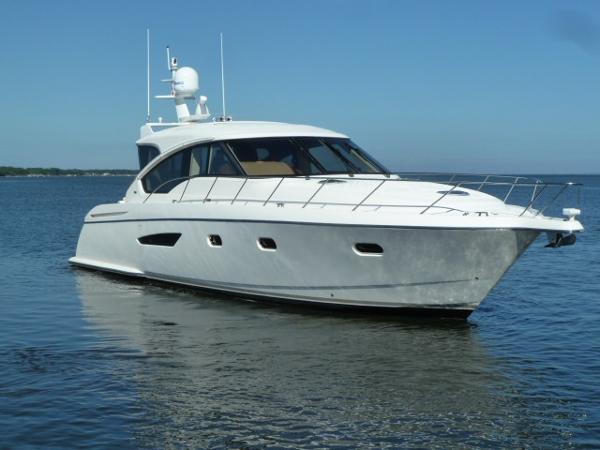 2010 Tiara 5800 Sovran