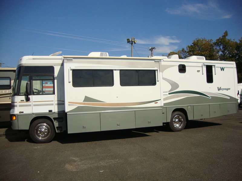 2005 Itasca Voyage 35A