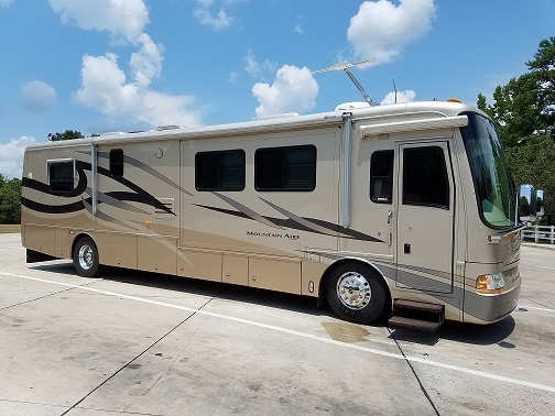 2004 Newmar MOUNTAIN AIRE 40