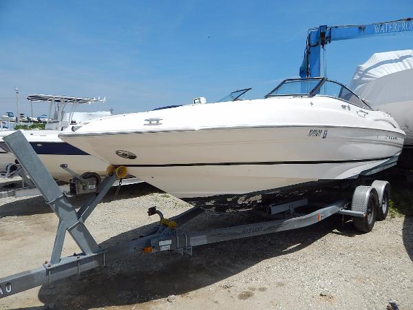 2004 Regal 2600 Bowrider