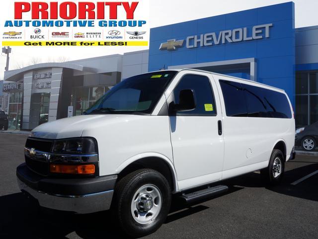 2015 Chevrolet Express 3500  Passenger Van