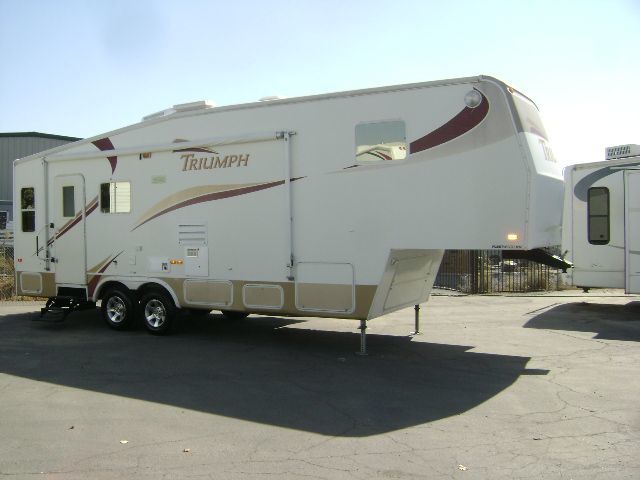 2003 Triumph Fleetwood 31-5 G
